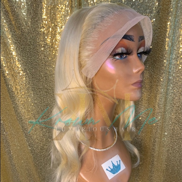 Lace Front Wig - Picture 2 of 5